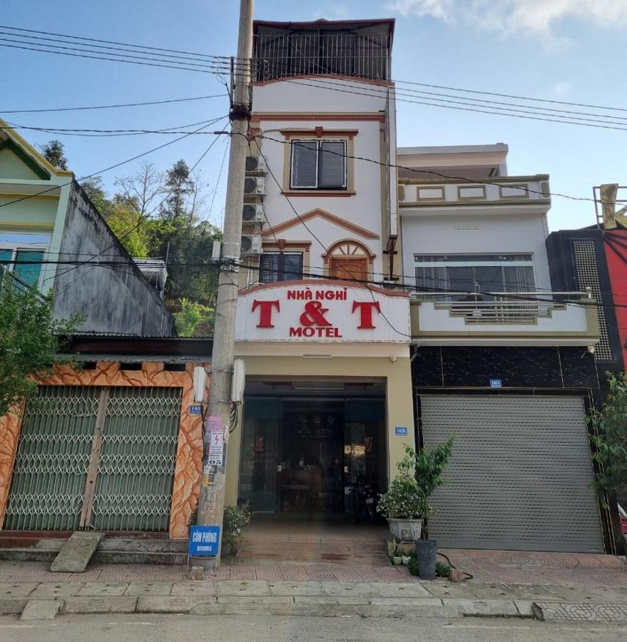 Nha Nghi T&T Hotel Донг Ван Екстериор снимка